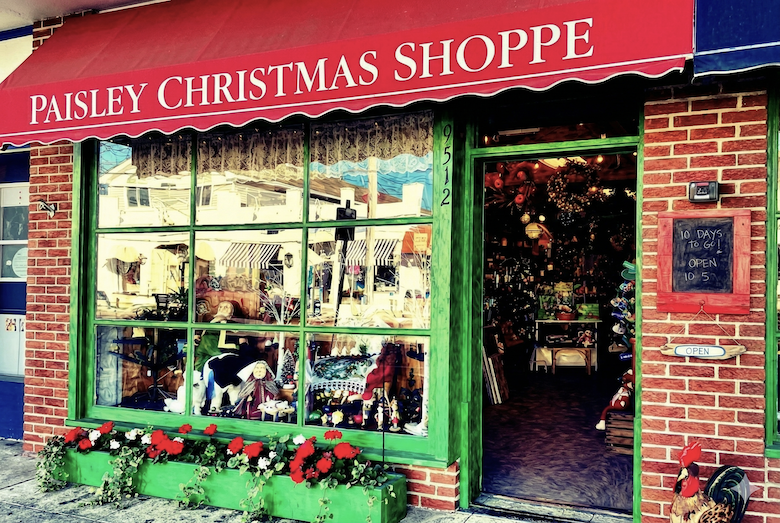 Things To Do Paisley Christmas Shoppe